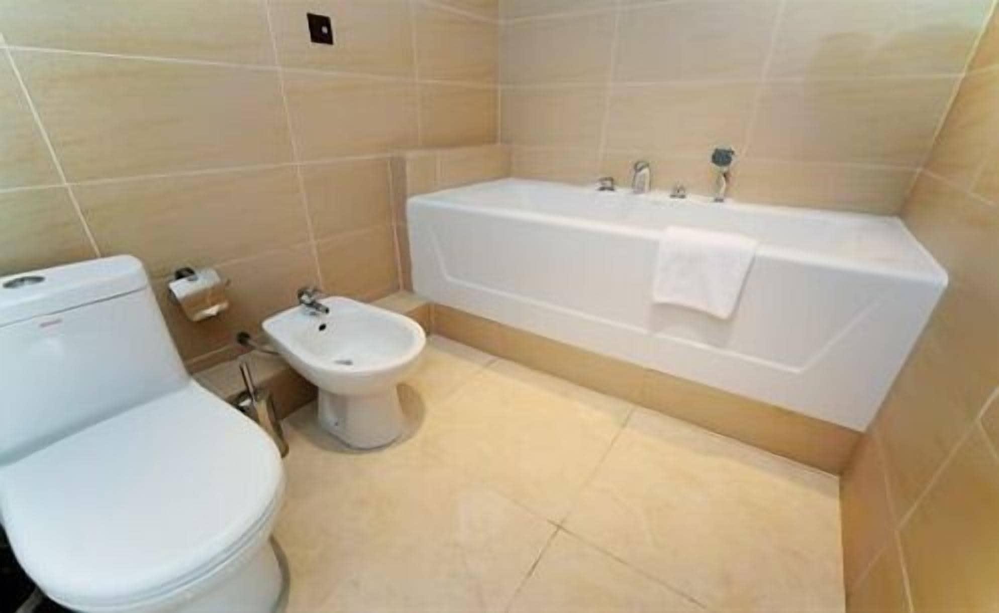 Manhattan Hotel Nur-Sultan (Astana)