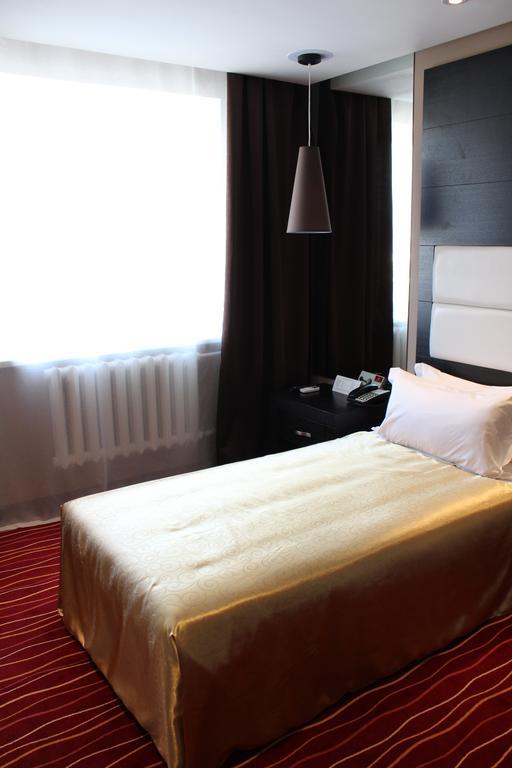 Manhattan Hotel 4*
