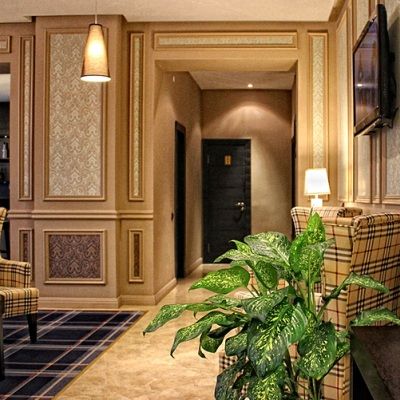 Manhattan Hotel 4*